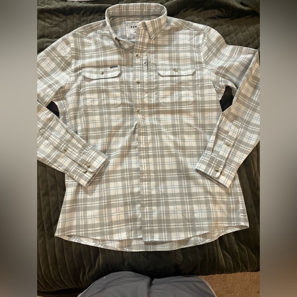 Men’s Long Sleeve Poncho Shirt size Large Slim Fit